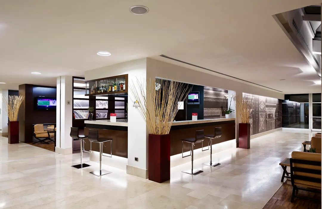 Una Hotels Bologna San Lazzaro-1